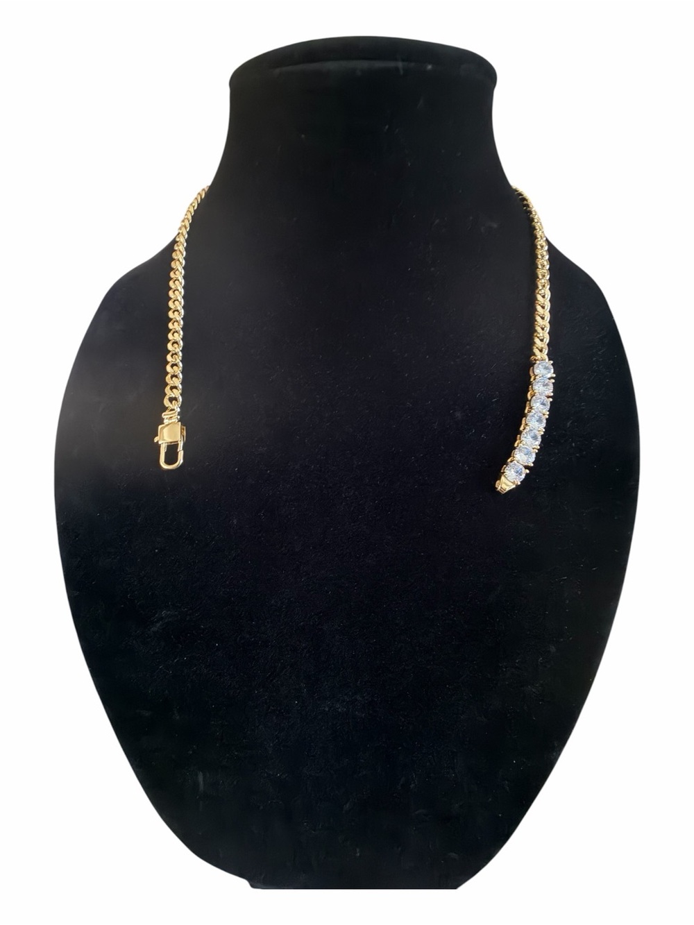 Cuban Link Necklace Gold Tone with Rhinestone Detail - Picture 4 of 4